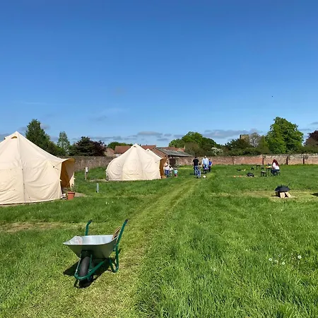 Campo de lujo Hall Glamping *