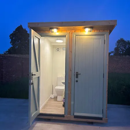 Hall Glamping *
