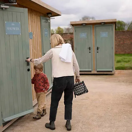 Hall Glamping Luxusní stan Thirsk